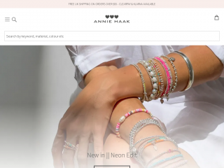 anniehaakdesigns.co.uk screenshot